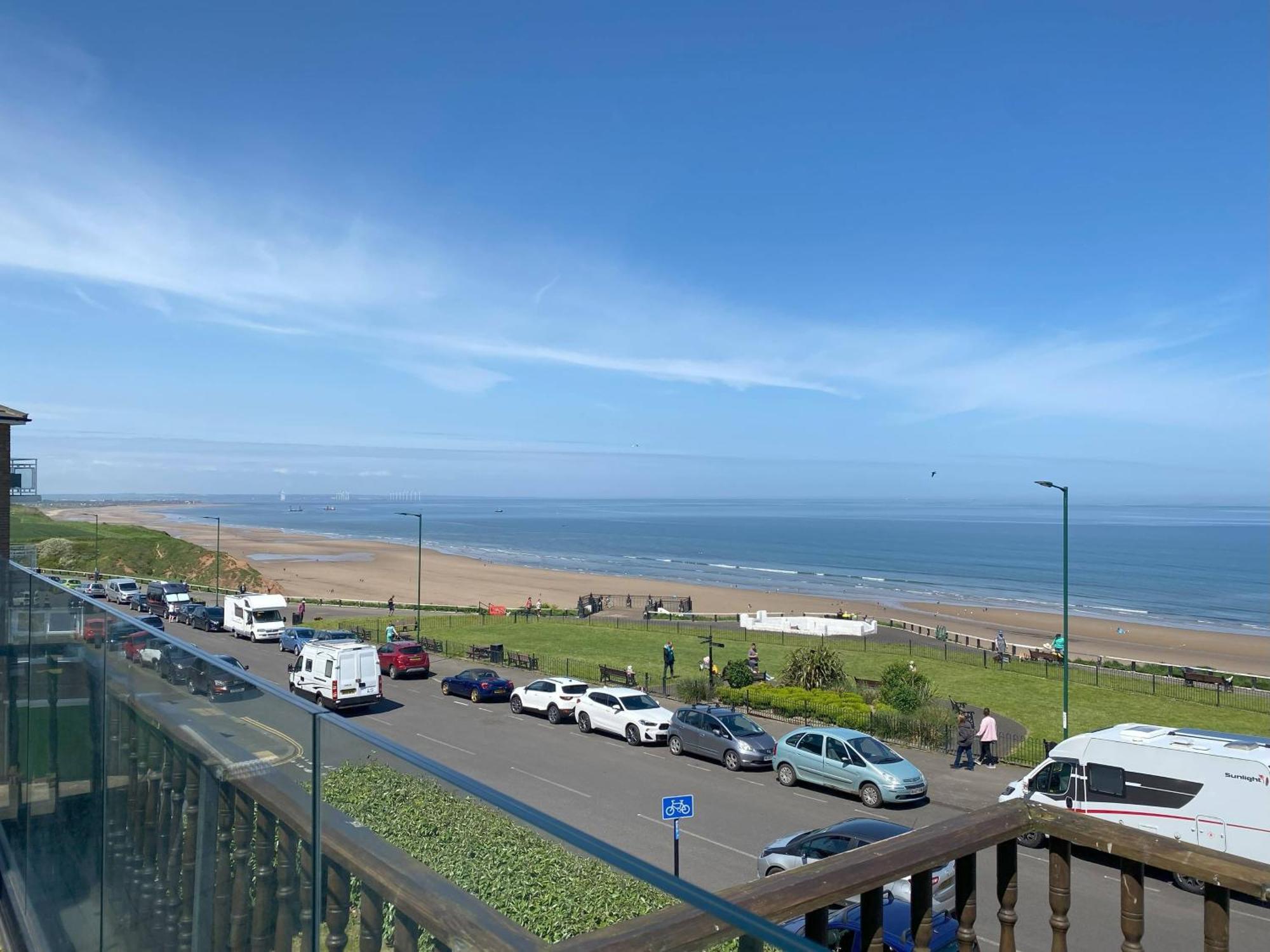 Captain'S Deck Beach Balcony Perfectlysaltburn Exterior foto